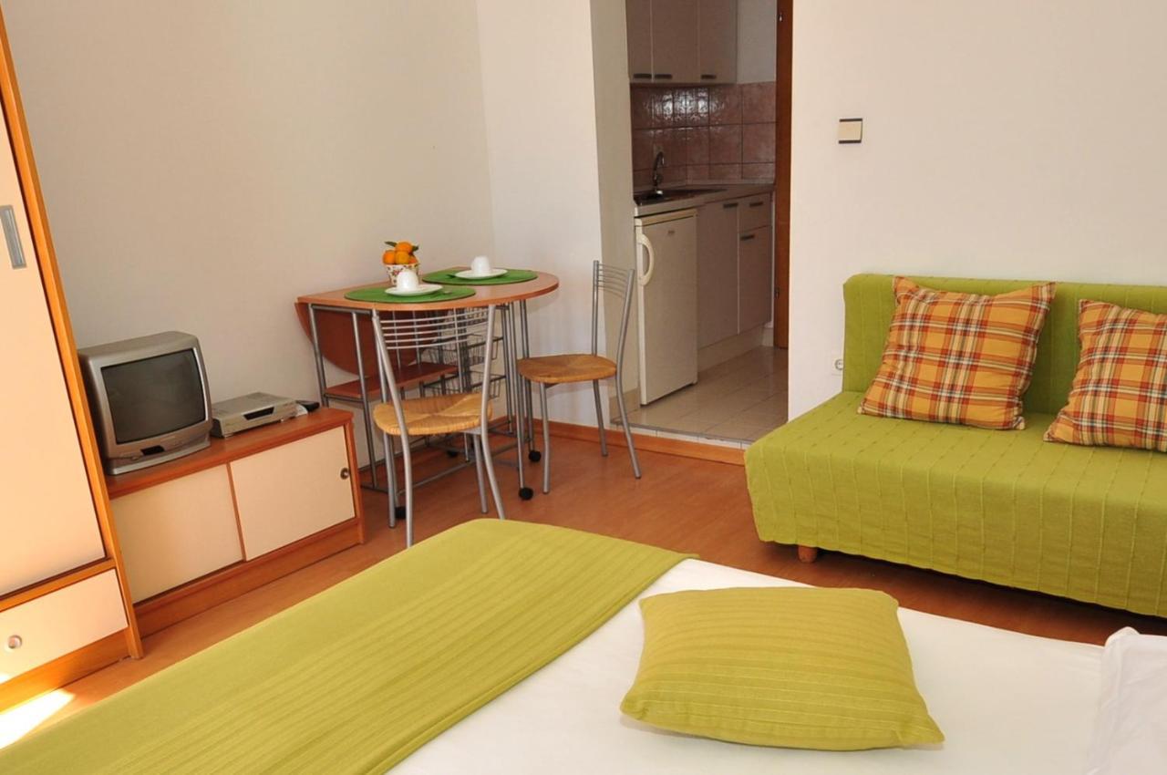 Anastazija Sea View Daire Omiš Dış mekan fotoğraf